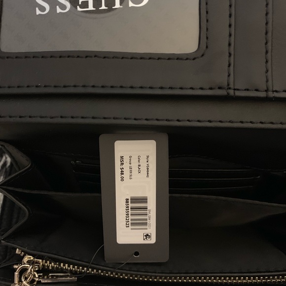 Guess Wristlet/Smartphone Wallet (NWT) - Black - Picture 4 of 4